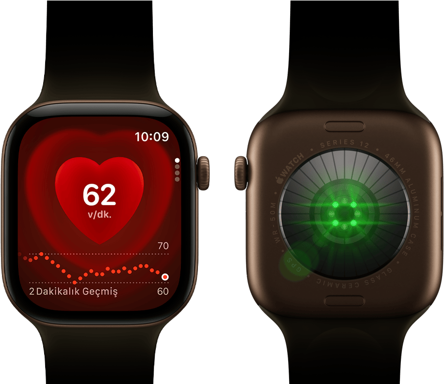 İki adet Apple Watch Series 12 aygıtı, alüminyum kasa, klasik zeytin yeşili Spor Kordon takılı koyu bronz renk, aygıtlardan birinde Kalp Atış Hızı uygulaması, diğerinde ise saatin arkasındaki Sağlık Verisi Algılama Sistemi ve parlak yeşil LED ışıklar gösteriliyor