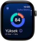 Apple Watch Series 12, alüminyum kasa, uzay grisi renk, uyku skoru halkasının grafiği, sağ dış görünüm, Digital Crown